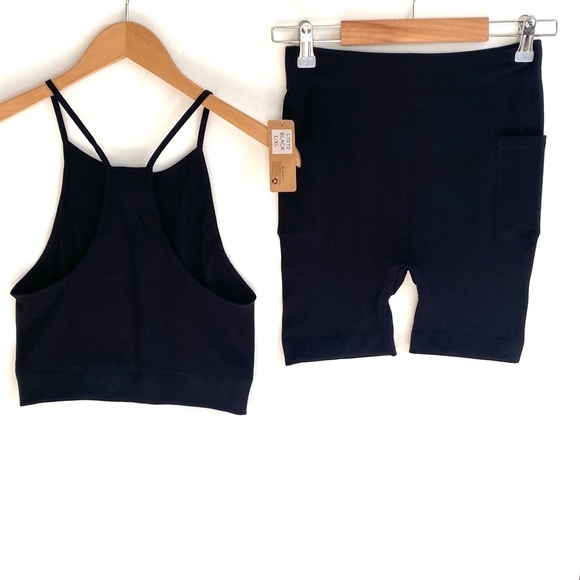 (AA4) Odiva Black Ribbed 2piece Tank top and Biker Short set, Size XL, NWT - Picture 4 of 14